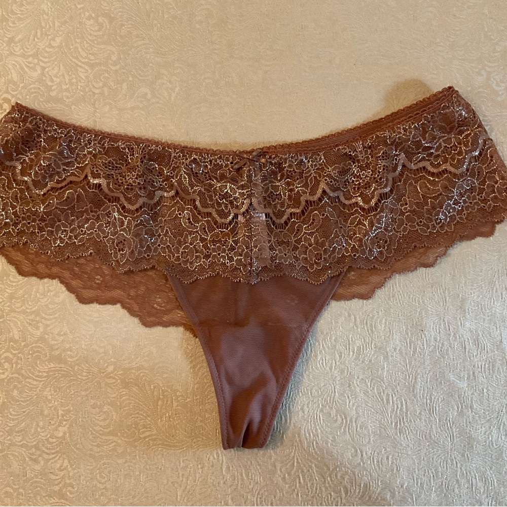 Medium Victoria’s Secret Dream Angels wide side bronze thong panty